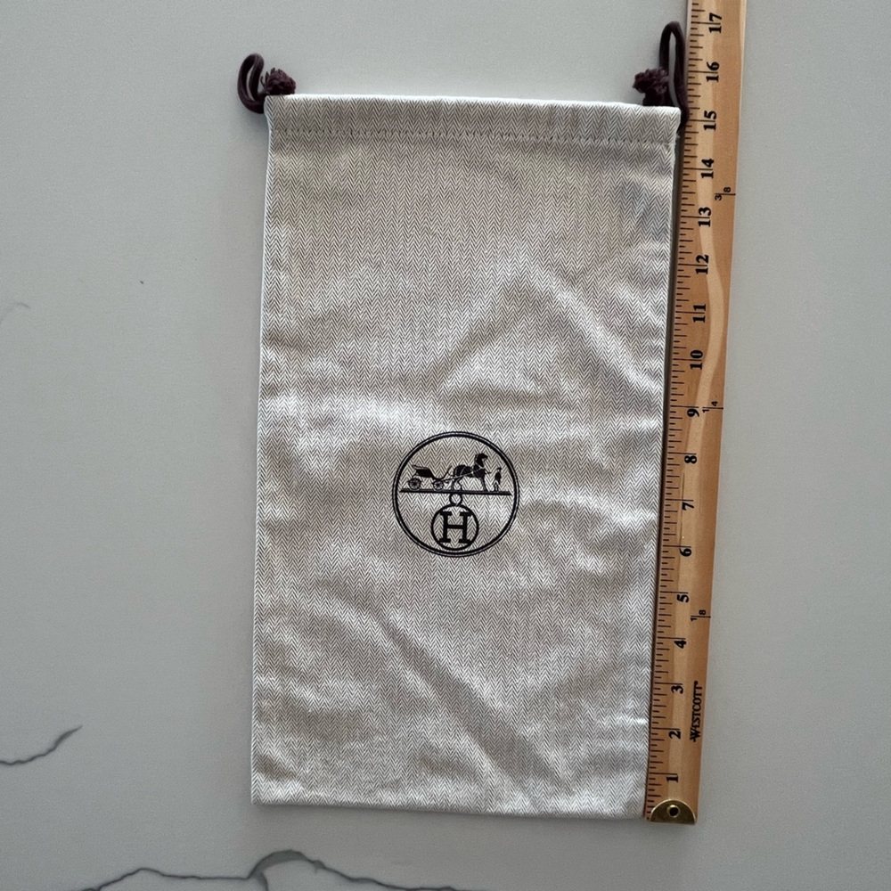 Hermès Dust Bag Dusty Protection Pouch with Drawstring - Hermes Dustbag ~8.5x15” - Picture 4 of 5